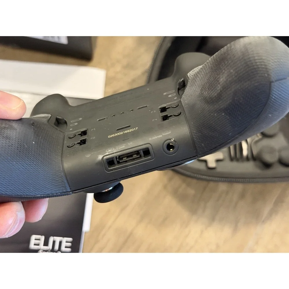Microsoft Xbox One Elite Series 2 Wireless Controller 1797 For Parts Repair